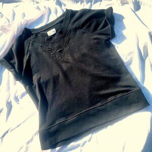 Converse One Star Black Short-Sleeve Sweatshirt Women’s Large – Geometric Cut-Ou